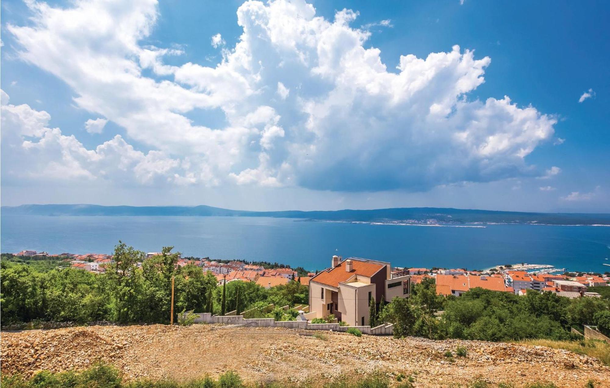 Cozy Apartment In Crikvenica With House Sea View Exterior foto
