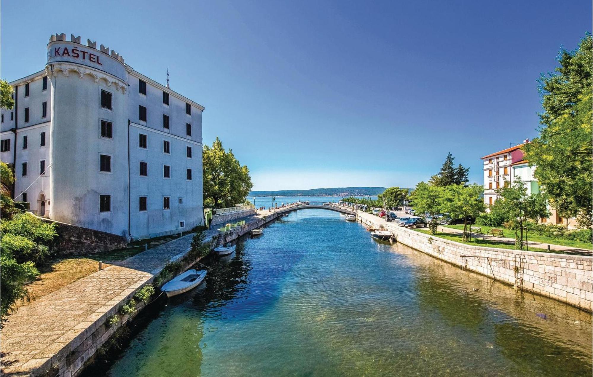 Cozy Apartment In Crikvenica With House Sea View Exterior foto